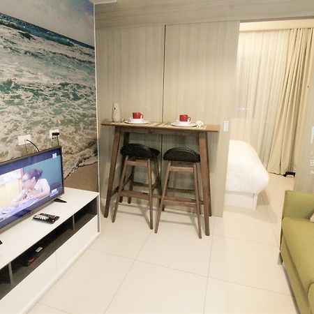 Maxstays - Max View @ Breeze Residences Pasay Exterior foto